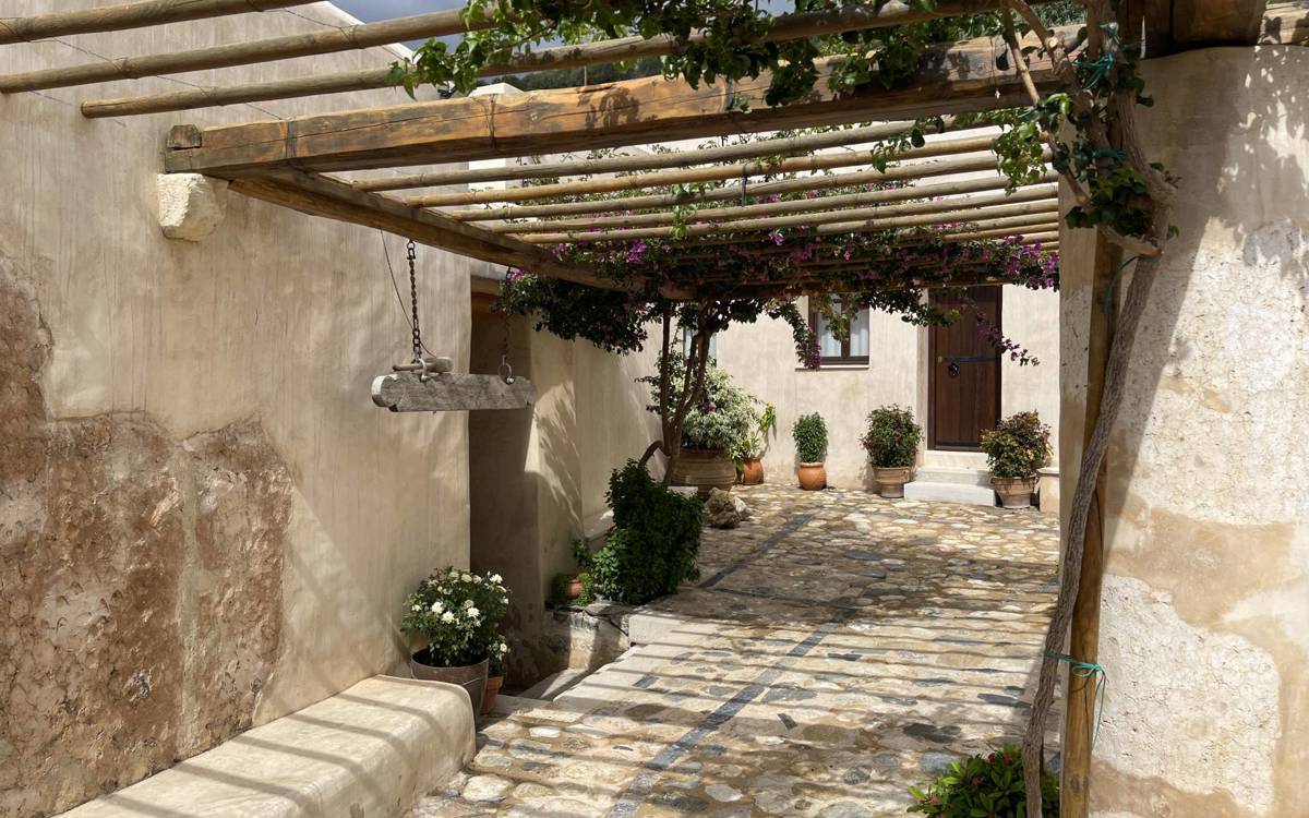
Mirthea Suites Mirthios Plakias South Crete Experiences Sightseeing 6405